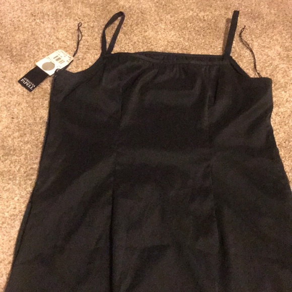 Adrianna Papell Nwt size4 black Dress - Picture 3 of 7